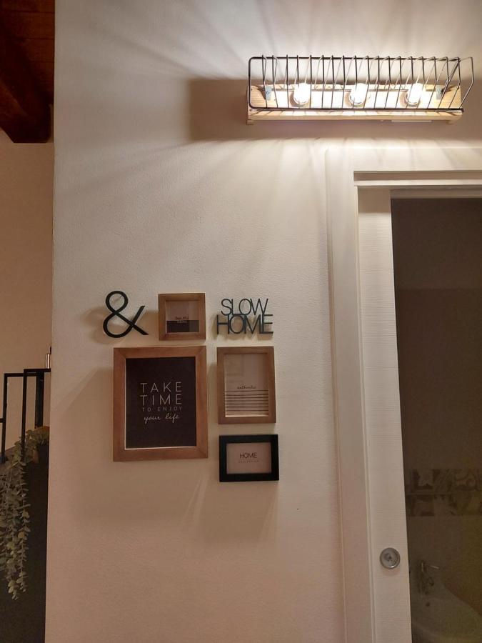 Ferienwohnung Il Caddi - Caratteristico Monolocale In Pieno Centro Storico LʼAquila Exterior foto